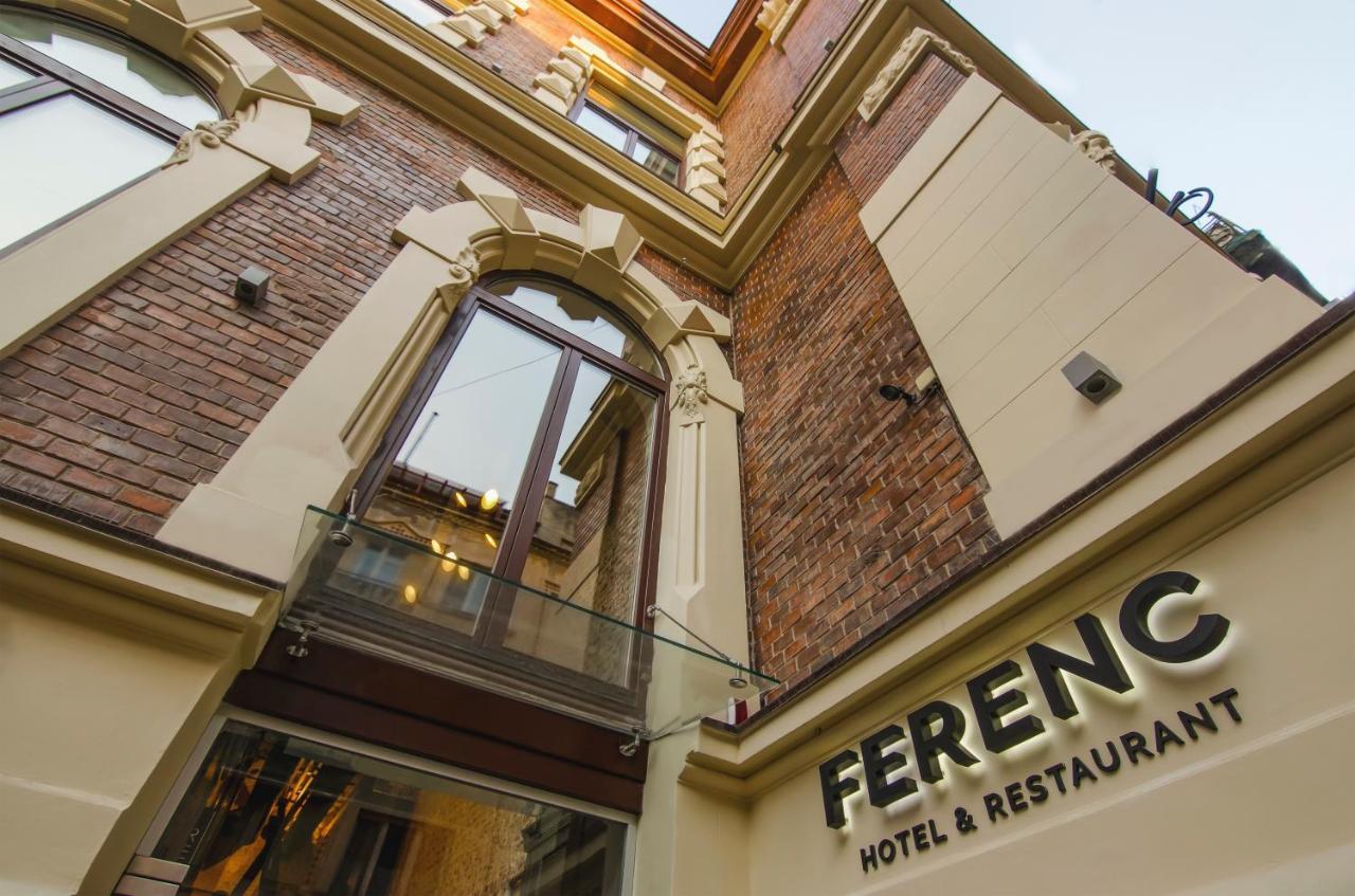 Ferenc Hotel & Restaurant Leopoli Esterno foto
